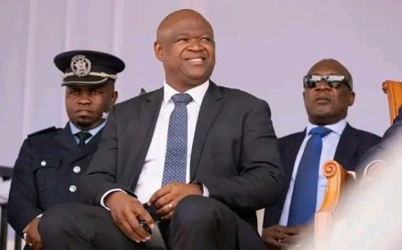 50 ANOS AO SERVIÇO DA SOBERANIA DO POVO ANGOLANO